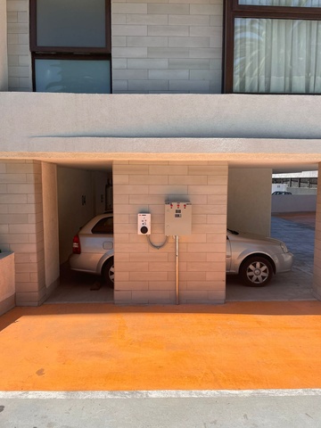 Emplazamiento Cargador Vehiculo
